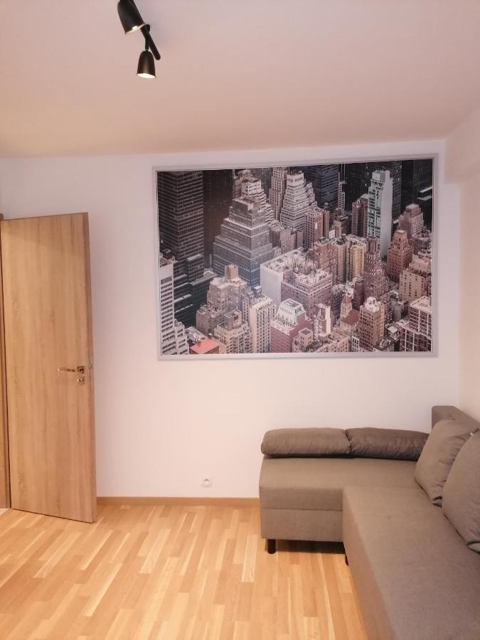 Brand New Two Room Apartment #26 With Free Secure Parking Close To Center Prague Exterior photo